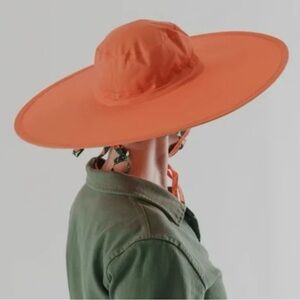 Baggu packable hat